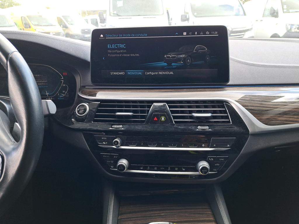 BMW SERIE 5 G30 LCI 530e TwinPower Turbo xDrive 292 ch BVA8 Luxury 2022