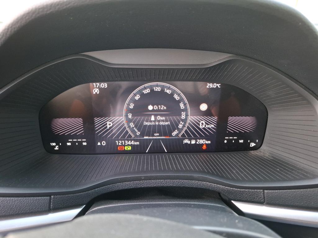 SKODA KAROQ 1.5 TSI 150 ch ACT DSG7 Business 2023