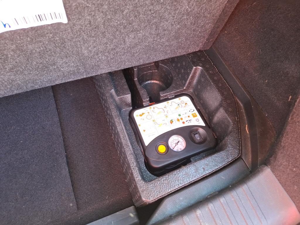 RENAULT CAPTUR E-Tech Plug-in 160 Intens 2021