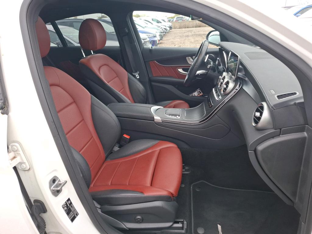MERCEDES-BENZ CLASSE GLC COUPE Coupé 300 de 9G-Tronic 4Matic AMG Line 2022