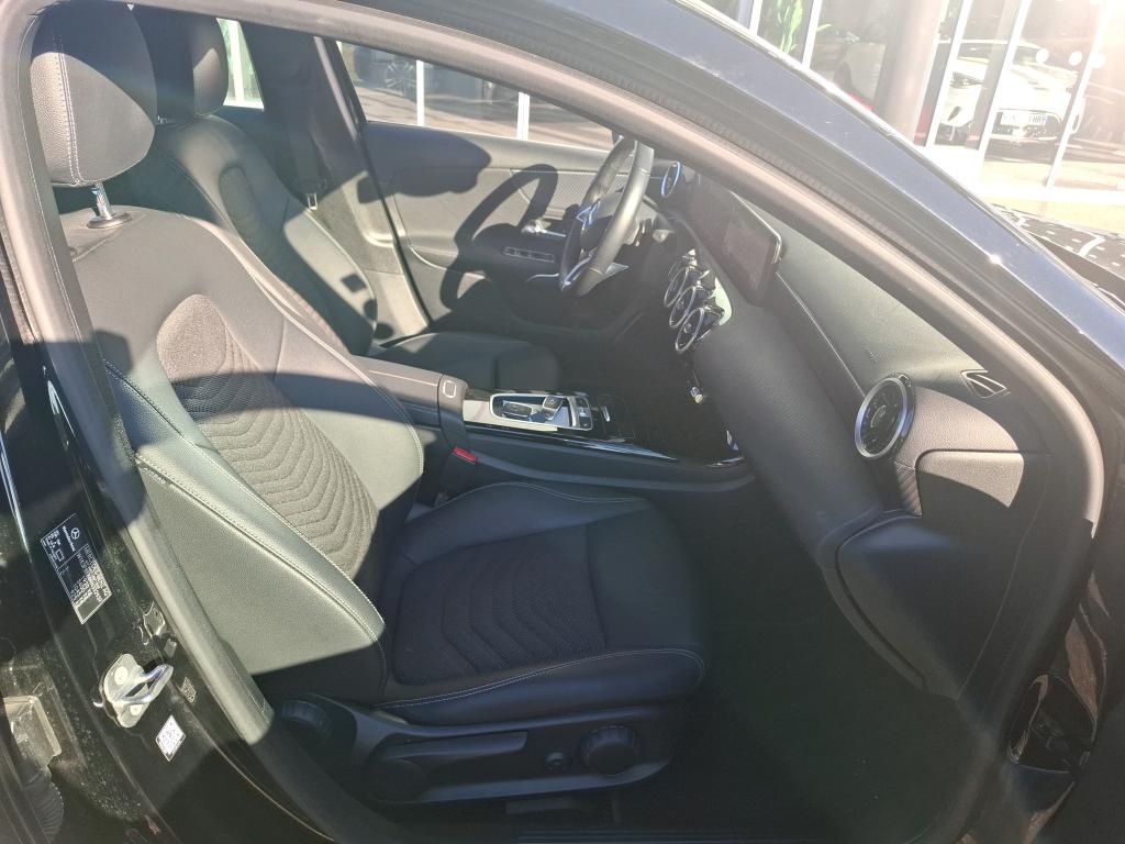 MERCEDES-BENZ CLASSE A 180 7G-DCT Progressive Line 2023