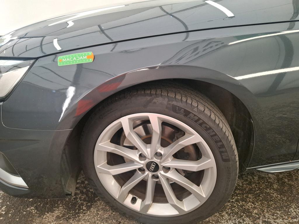 AUDI A4 AVANT 30 TDI 136 S tronic 7 Business Line 2021