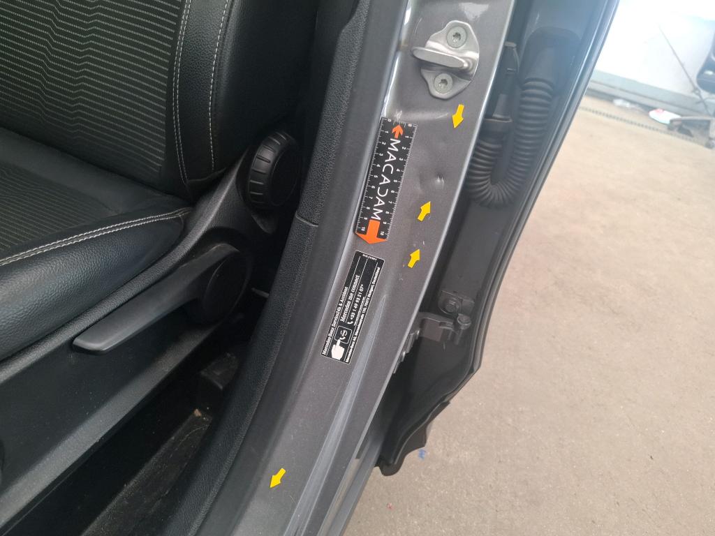 MERCEDES-BENZ MERCEDES GLB 200 d 8G-DCT Progressive Line 2021