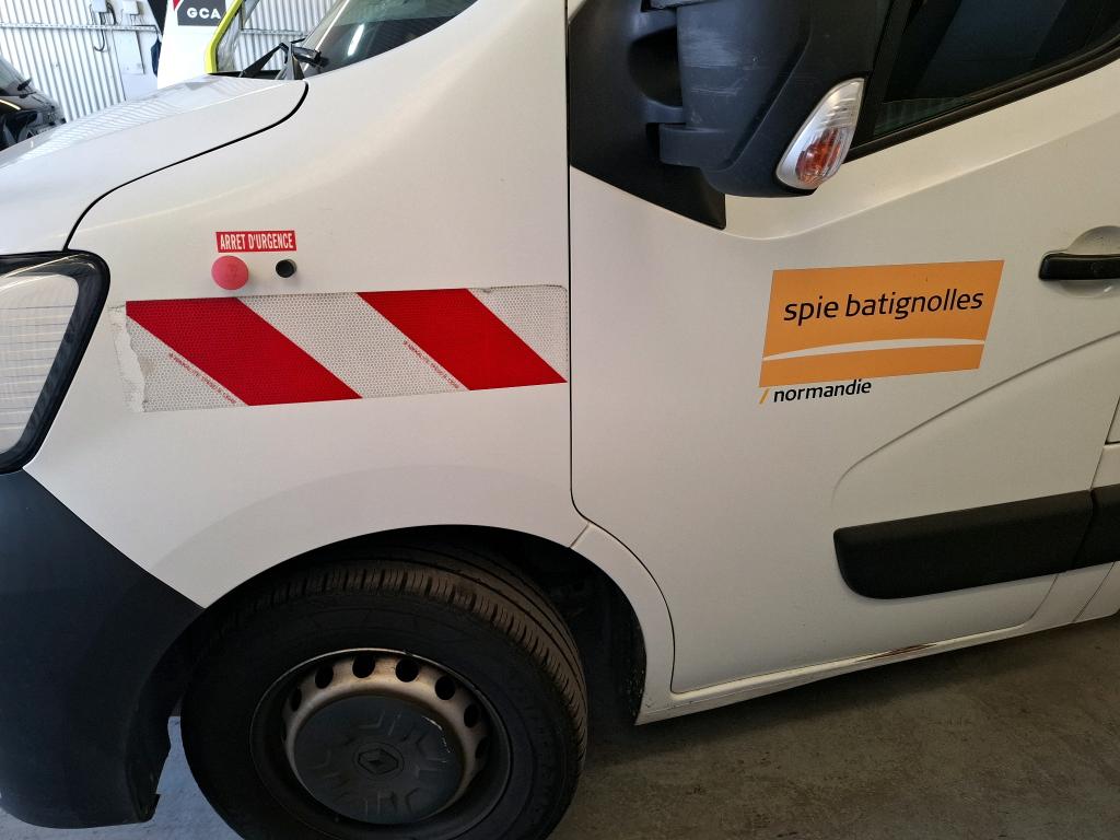 RENAULT MASTER FOURGON CHASSIS CABINE CC TRAC F3500 L3 DCI 135 CONFORT 2021