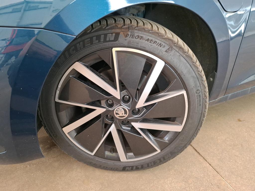 SKODA OCTAVIA 1.4 TSI PHEV iV 204 ch DSG6e Business 2022