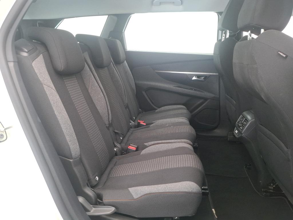 PEUGEOT 5008 BlueHDi 130ch S&S BVM6 Active Pack 2022