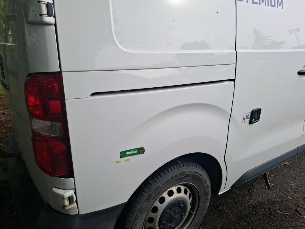 PEUGEOT EXPERT FGN TOLE COMPACT BLUEHDI 100 S&S BVM6 PREMIUM 2021