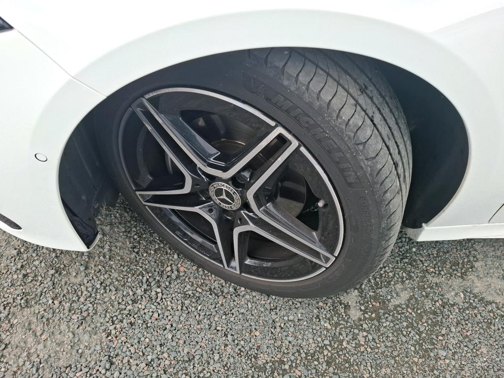 MERCEDES-BENZ CLASSE A 180 d Business Line 2024