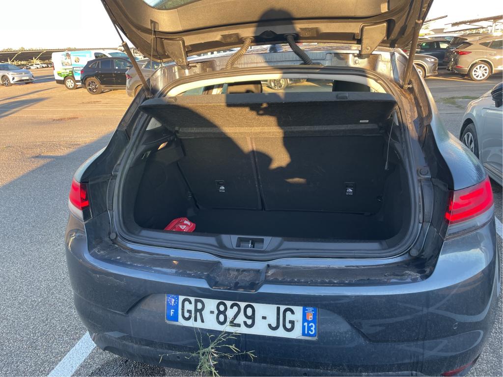 RENAULT MÉGANE MEGANE IV Berline Blue dCi 115 Evolution 2023