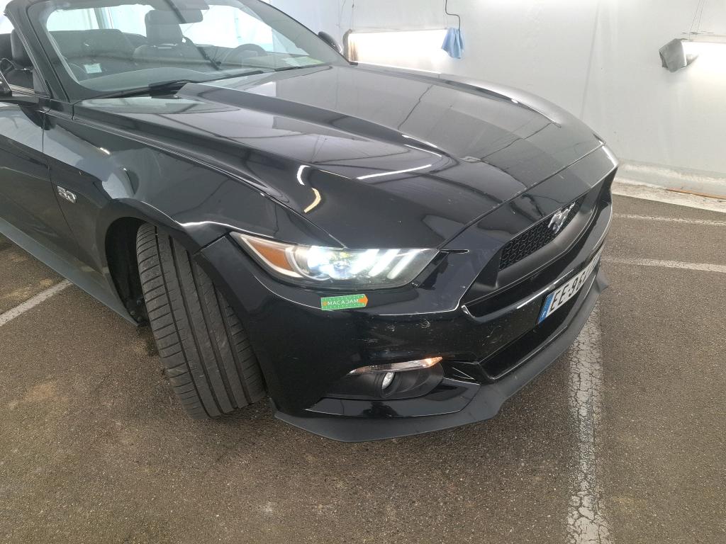 FORD MUSTANG CONVERTIBLE V8 5.0 421 GT A 2016