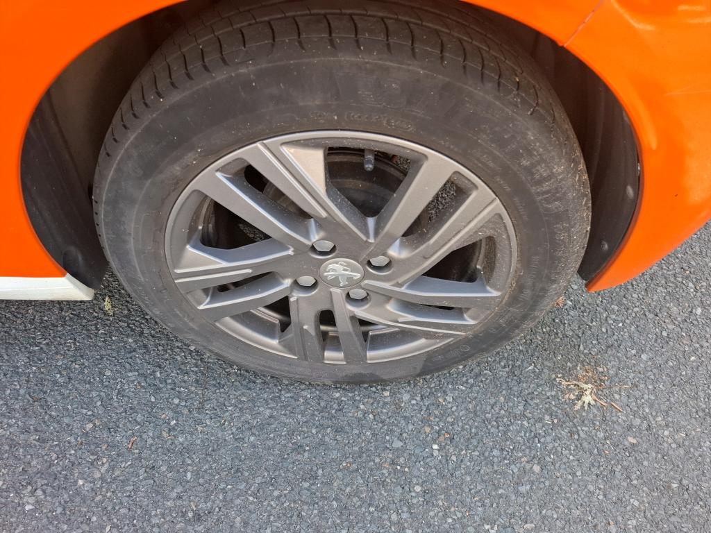 PEUGEOT 208) 208 PureTech 75 S&S BVM5 Style 2022