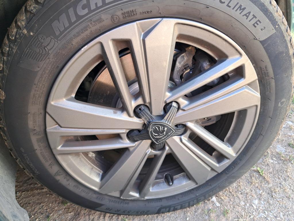 PEUGEOT 308 SW PureTech 130ch S&S BVM6 Active Pack 2023