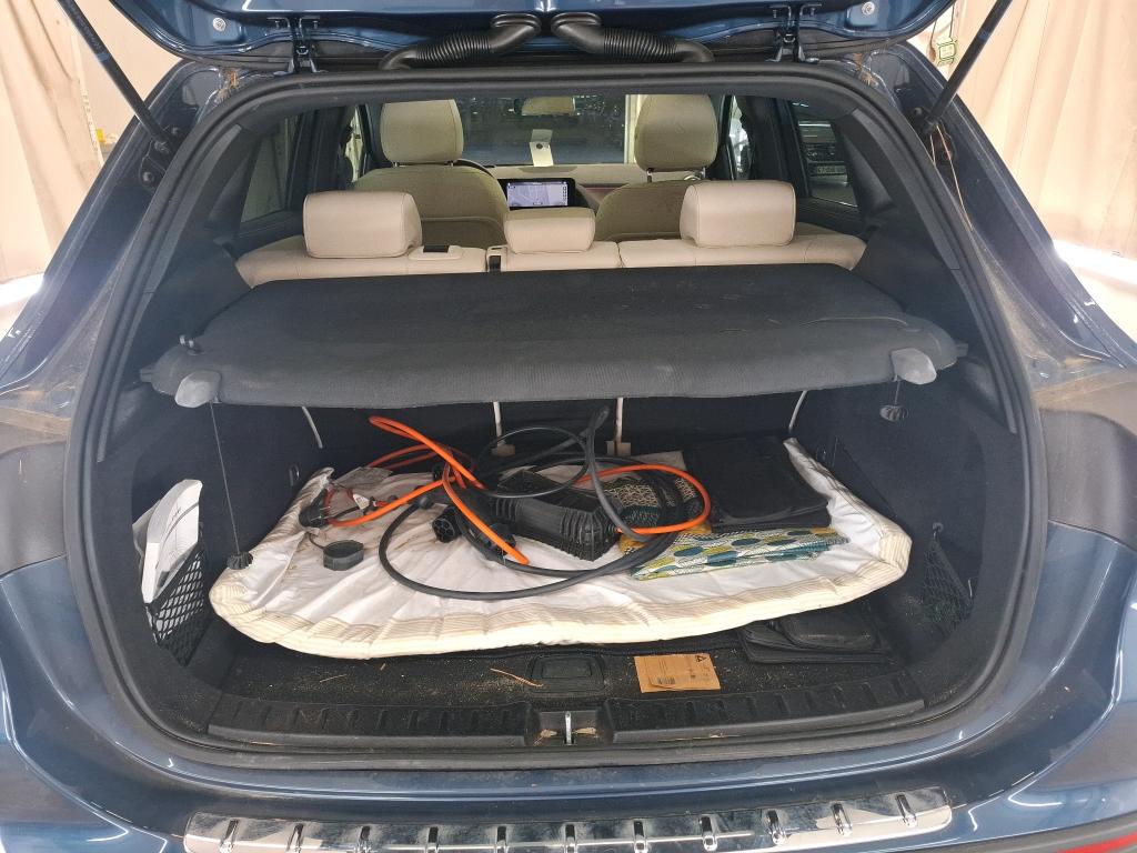 MERCEDES-BENZ MERCEDES GLA II 250 e 8G-DCT Progressive Line 2022
