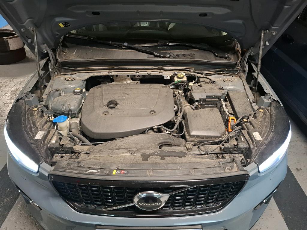 VOLVO XC40 B4 AWD 197 ch DCT7 Ultimate 2022