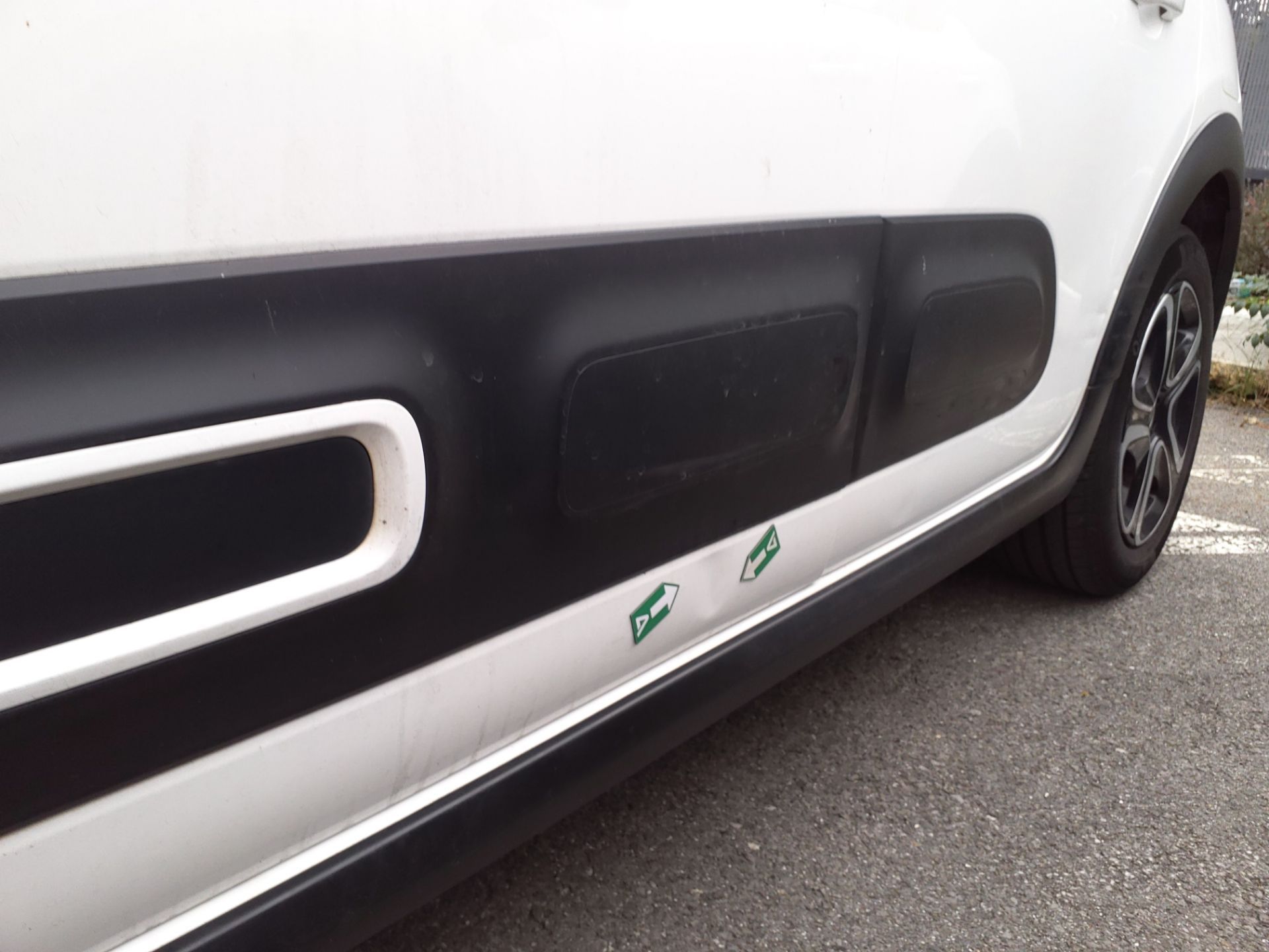 CITROEN C3 PureTech 83 BVM5 Plus 2024
