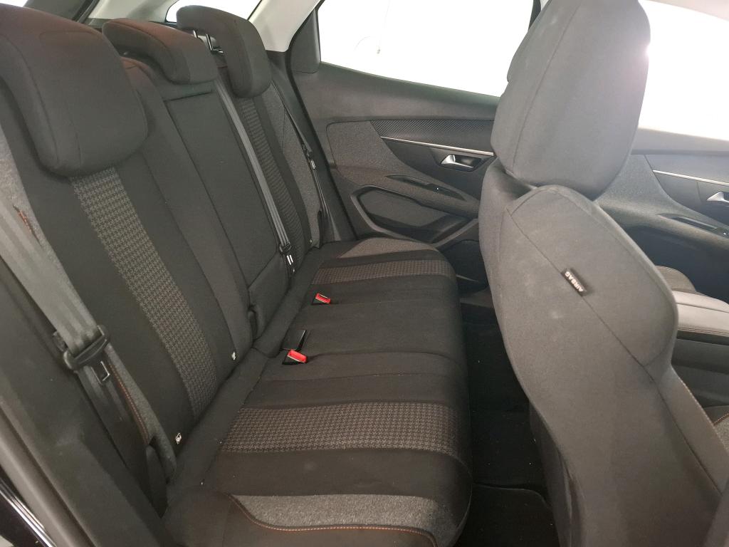 PEUGEOT 3008 BUSINESS Puretech 130ch S&S EAT8 Active 2018