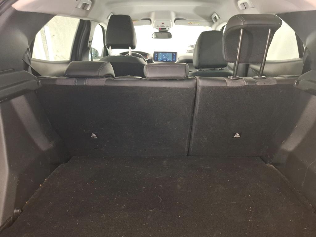 PEUGEOT 2008 BlueHDi 130 S&S EAT8 Allure Pack 2021
