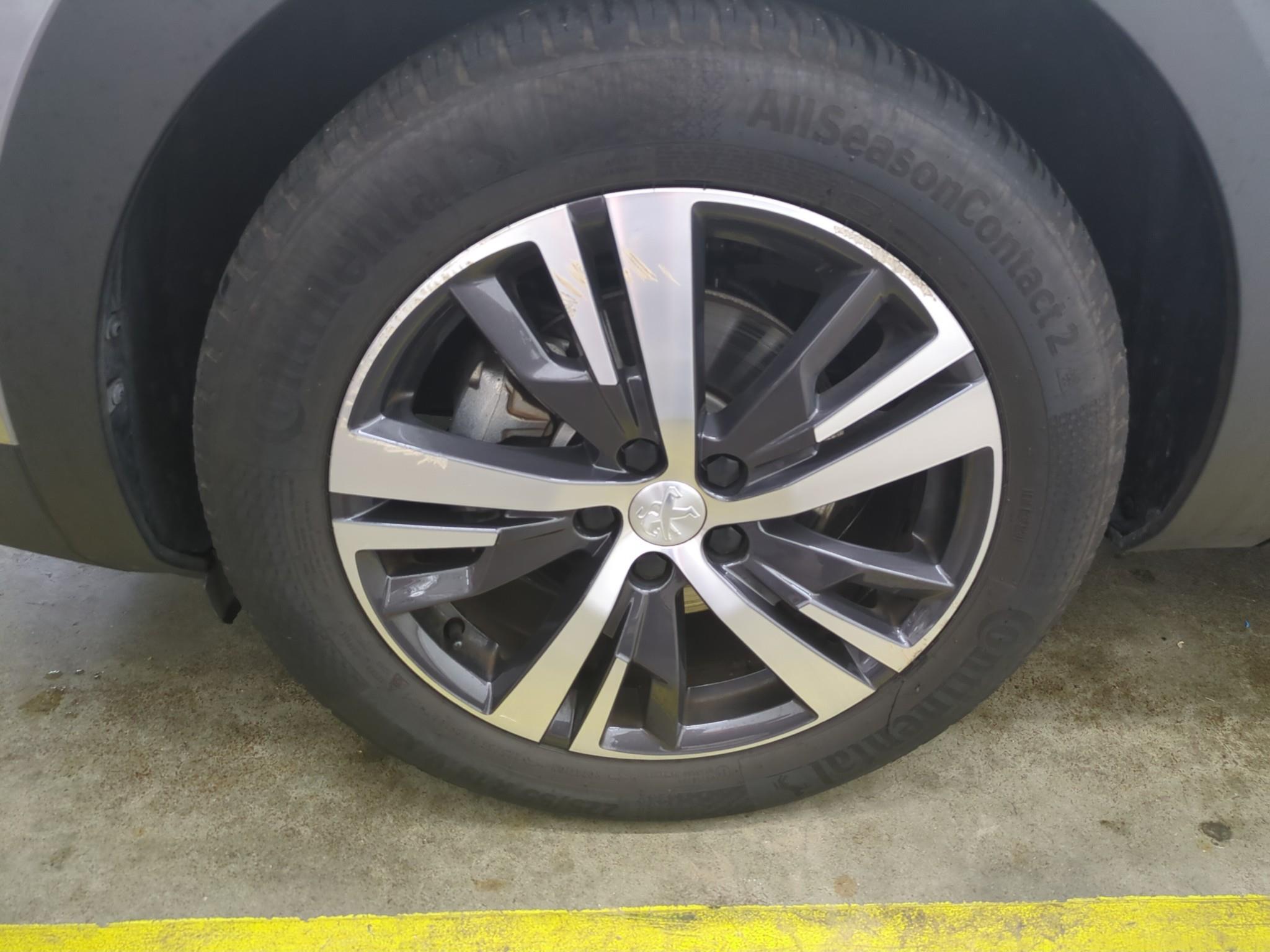 PEUGEOT 3008 Puretech 130ch S&S EAT8 Allure Pack 2022