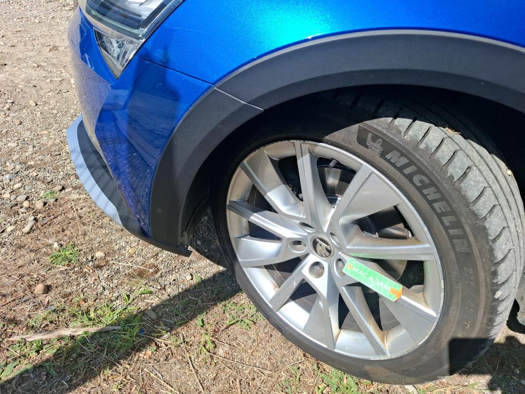 SKODA SUPERB COMBI 2.0 TDI 150 SCR DSG7 Scout 2022