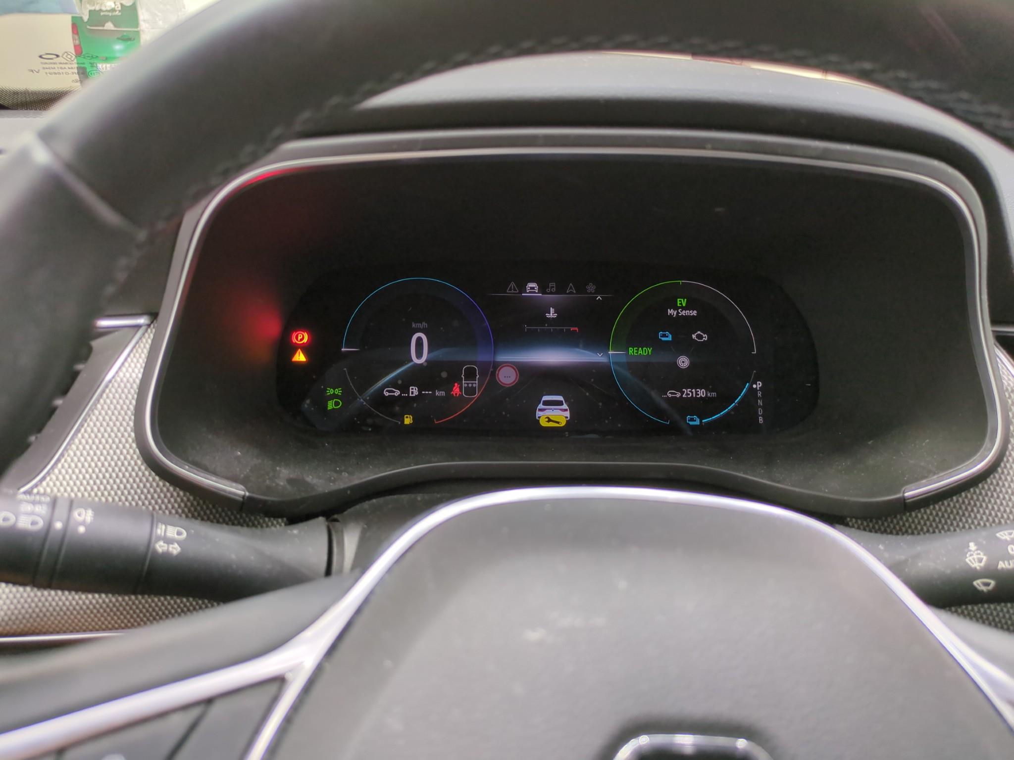 RENAULT ARKANA E-Tech 145 - 22 Techno 2023