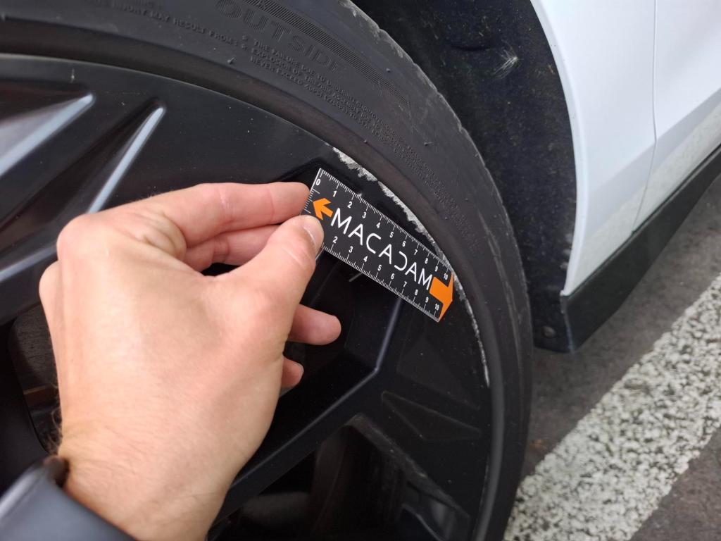 HYUNDAI IONIQ 6 77 kWh HTRAC - 325 ch First Edition 2023