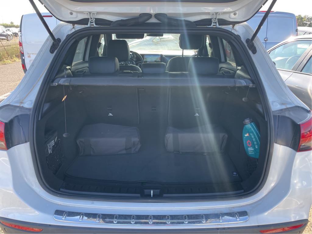 MERCEDES-BENZ MERCEDES GLA II 250 e 8G-DCT Progressive Line 2022