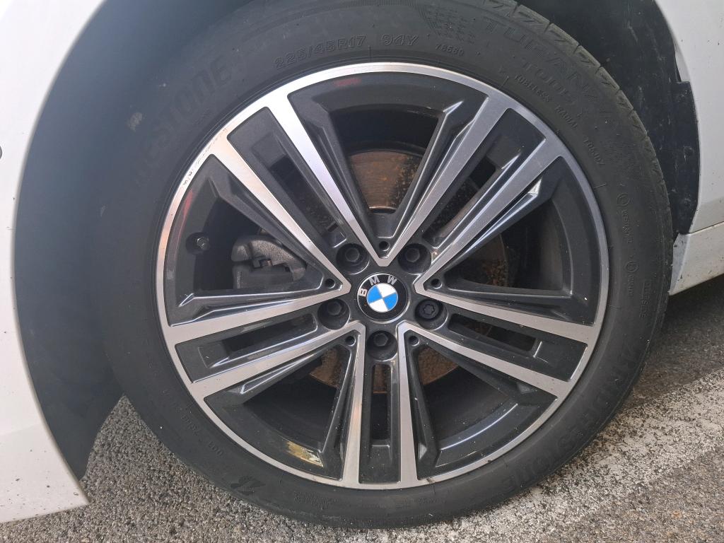 BMW SERIE 1 F40 118d 150 ch BVA8 - 2023