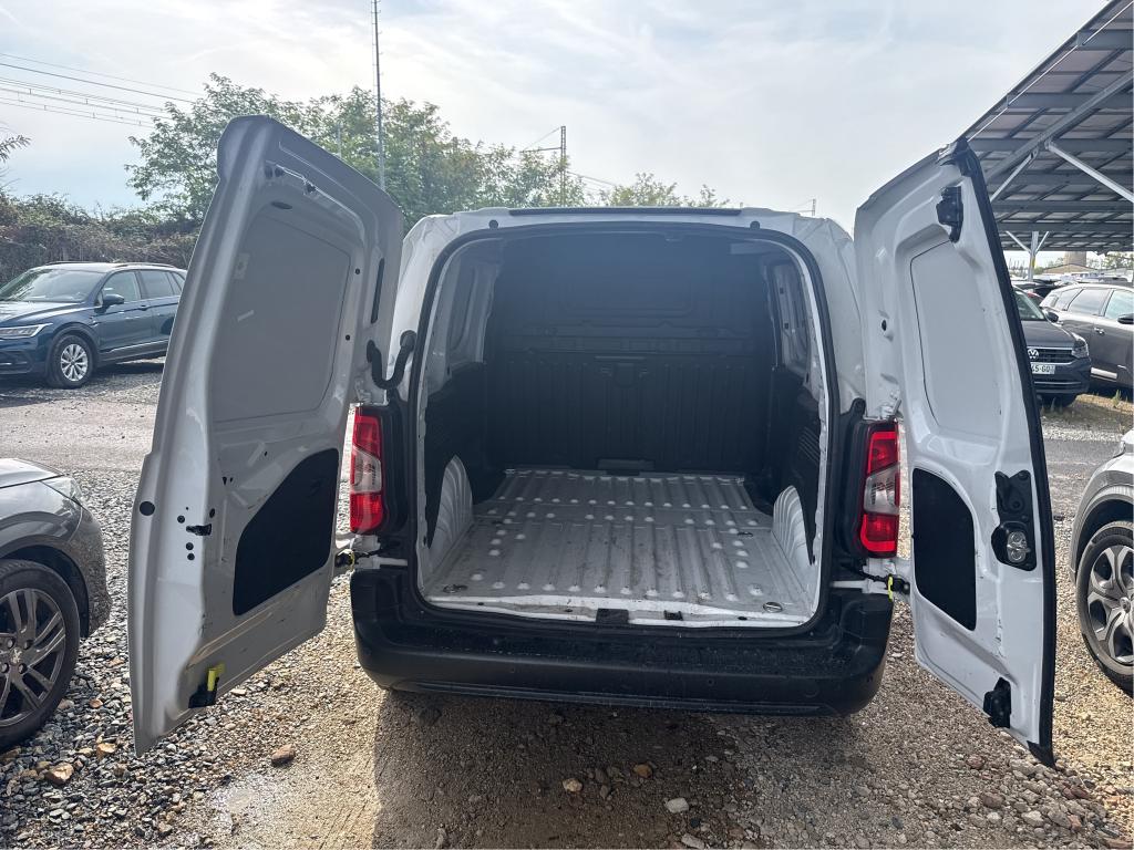 OPEL COMBO CARGO 1.5 100 CH S/S L1H1 BVM6 STANDARD PACK CLIM 2022