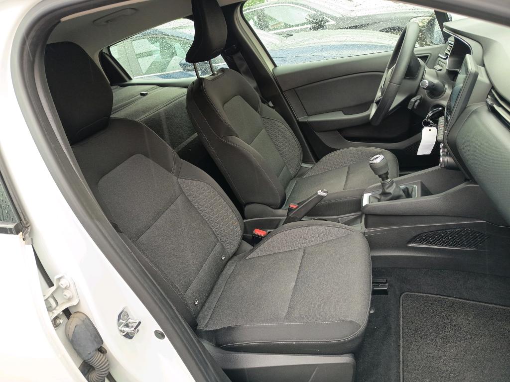RENAULT CLIO SOCIETE BLUE DCI 85 AIR NAV 2020