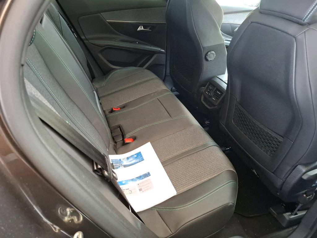 PEUGEOT 3008 Hybrid 225 e-EAT8 Allure Pack 2022