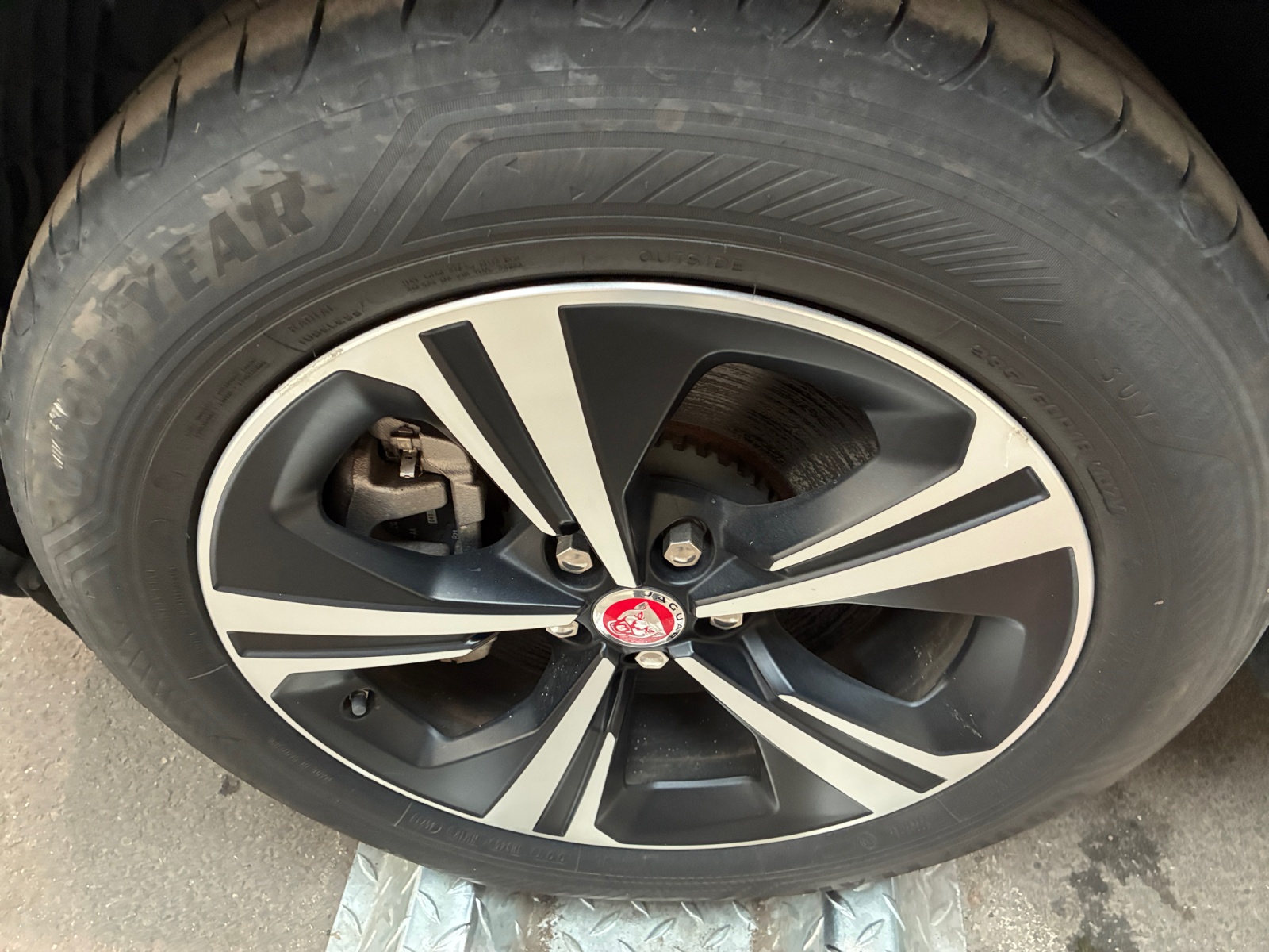 JAGUAR E-PACE 2.0 P-200 ch FlexFuel MHEV AWD BVA R-Dynamic S 2021