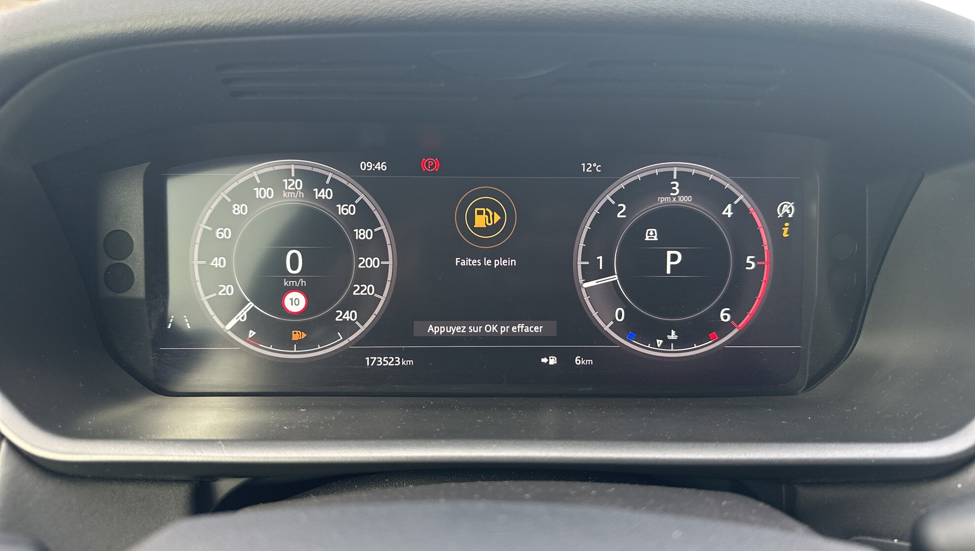 LAND ROVER DISCOVERY Mark III Sd6 3.0 306 ch HSE 2019