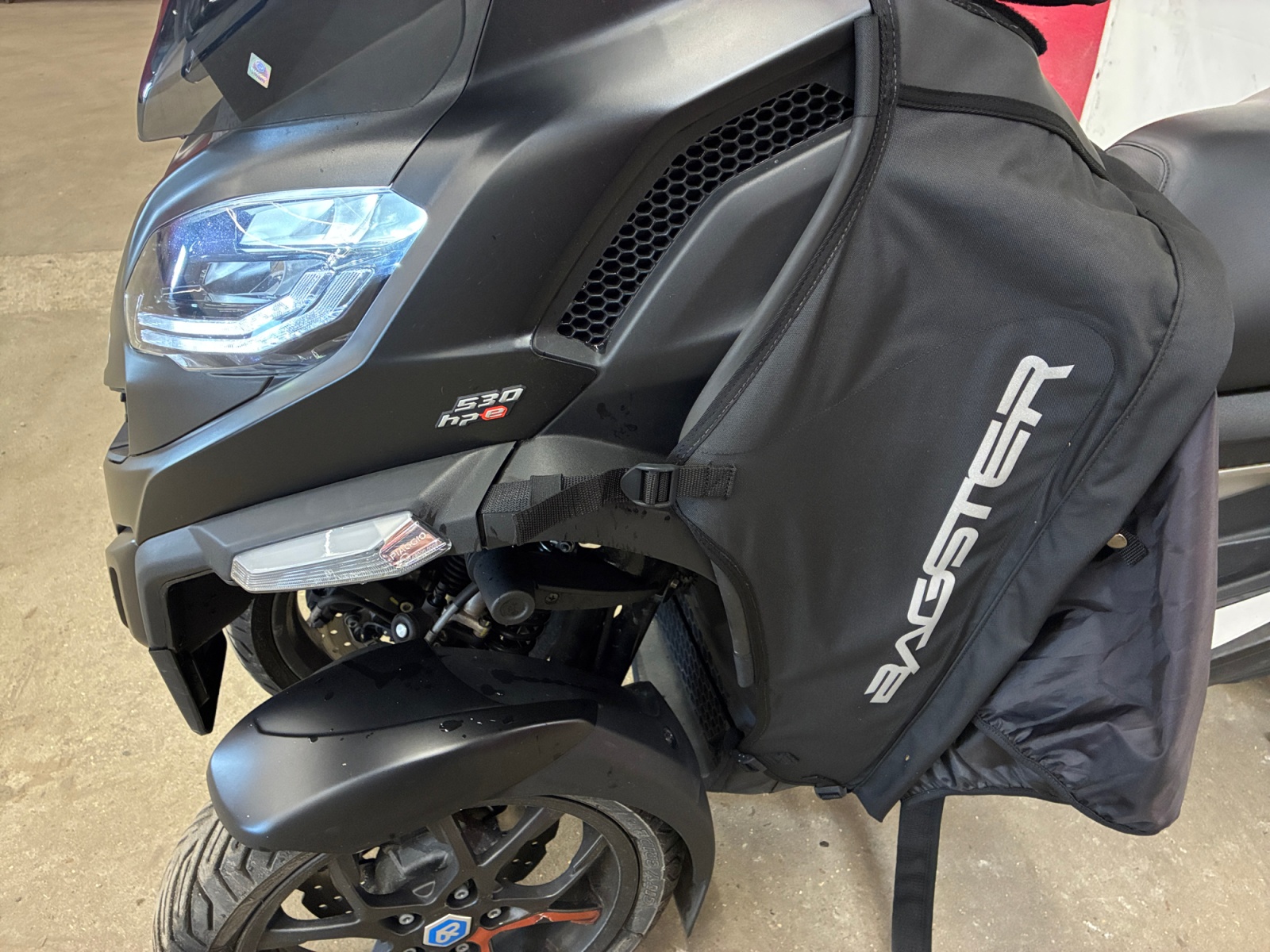PIAGGIO MP3 530 HPE Exclusive 2024