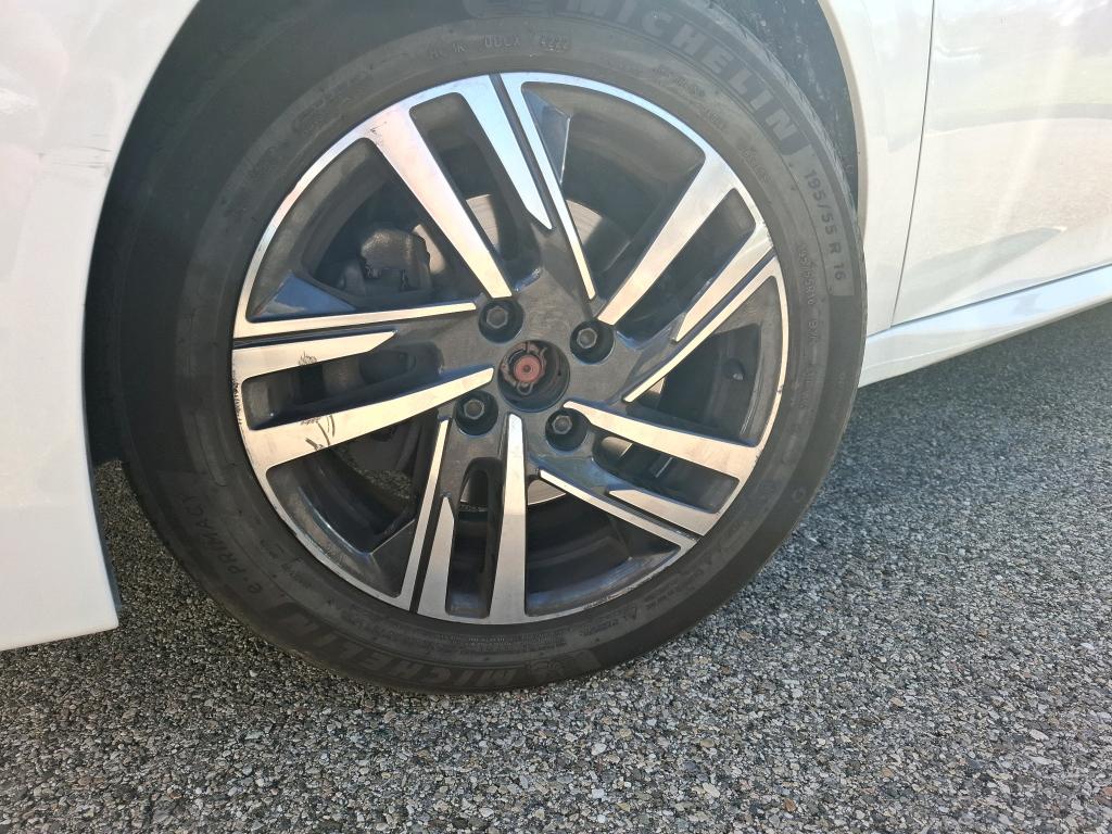 PEUGEOT 208) 208 PureTech 100 S&S EAT8 Allure Pack 2023