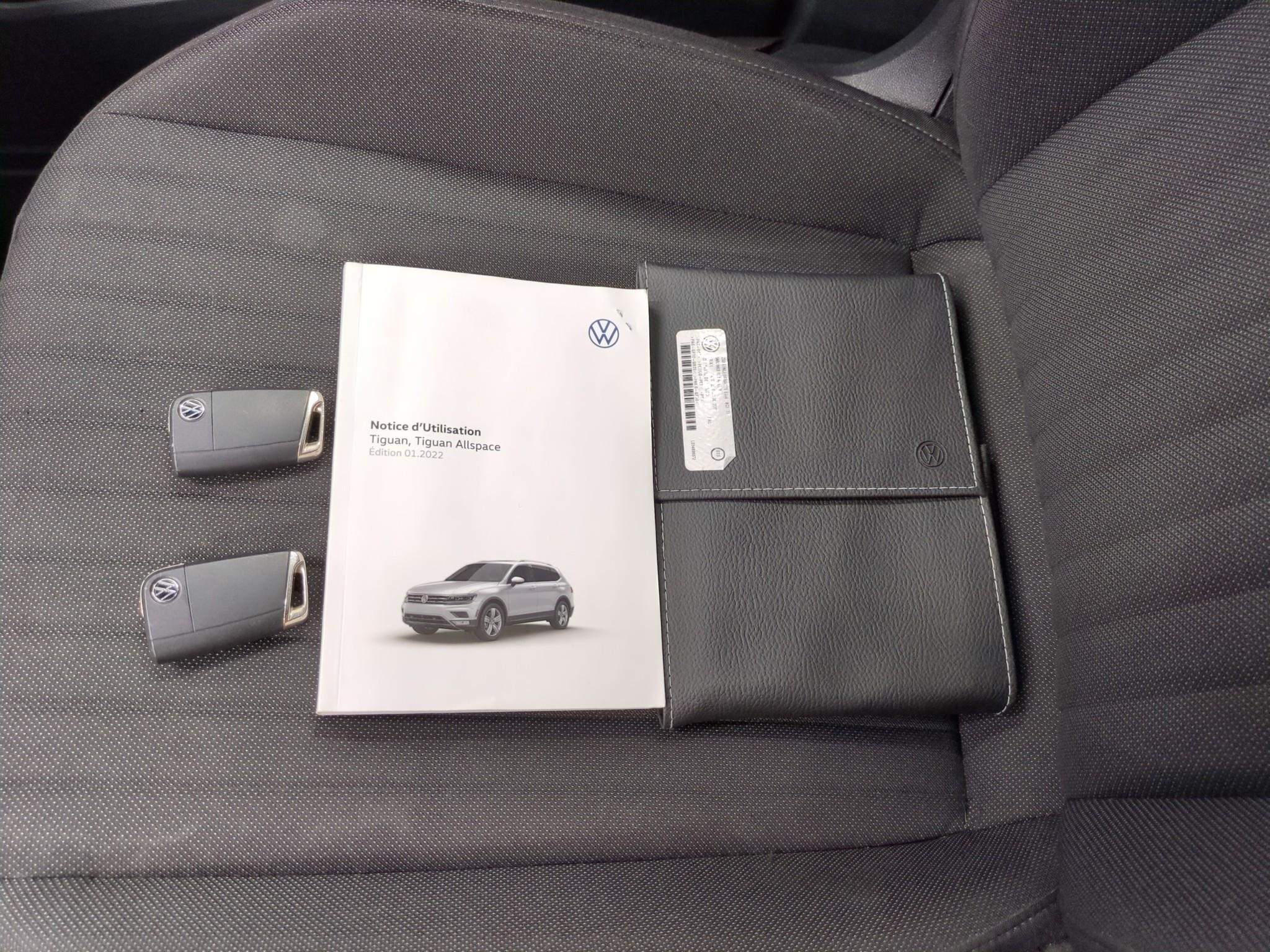 VOLKSWAGEN TIGUAN ALLSPACE 2.0 TDI 150 Life Business 2022