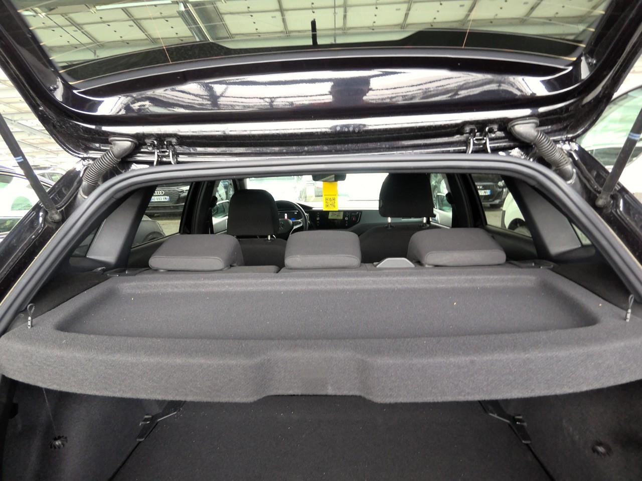 VOLKSWAGEN Polo 1.0 TSI 95 S&S BVM5 R-Line Edition 2025
