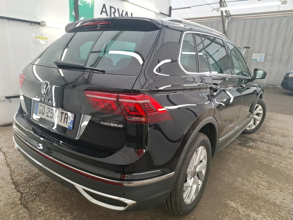 VOLKSWAGEN TIGUAN 1.4 eHybrid 245ch DSG6 Elegance 2023