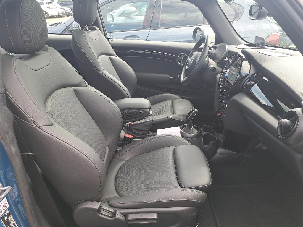 MINI HATCH 3 Portes Cooper 136 ch BVA7 Edition Camden 2023