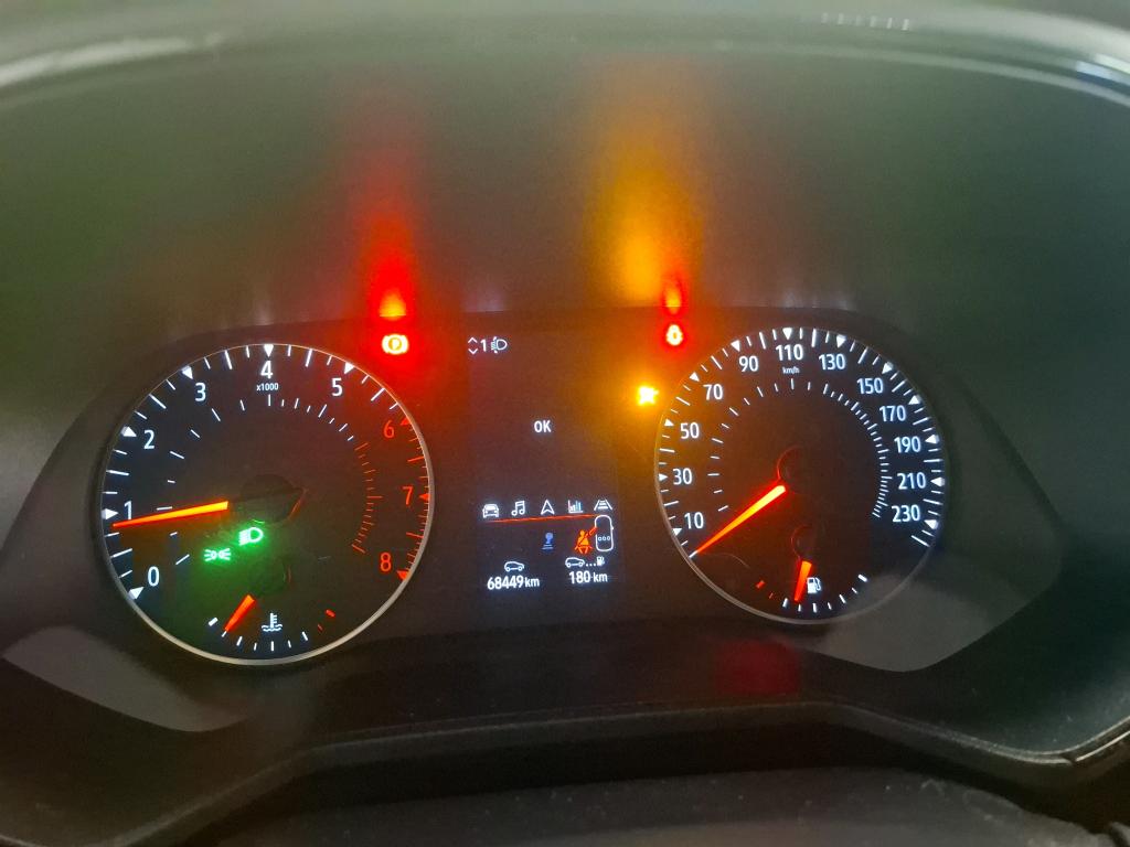 RENAULT CLIO V TCe 90 - 21N Business 2022