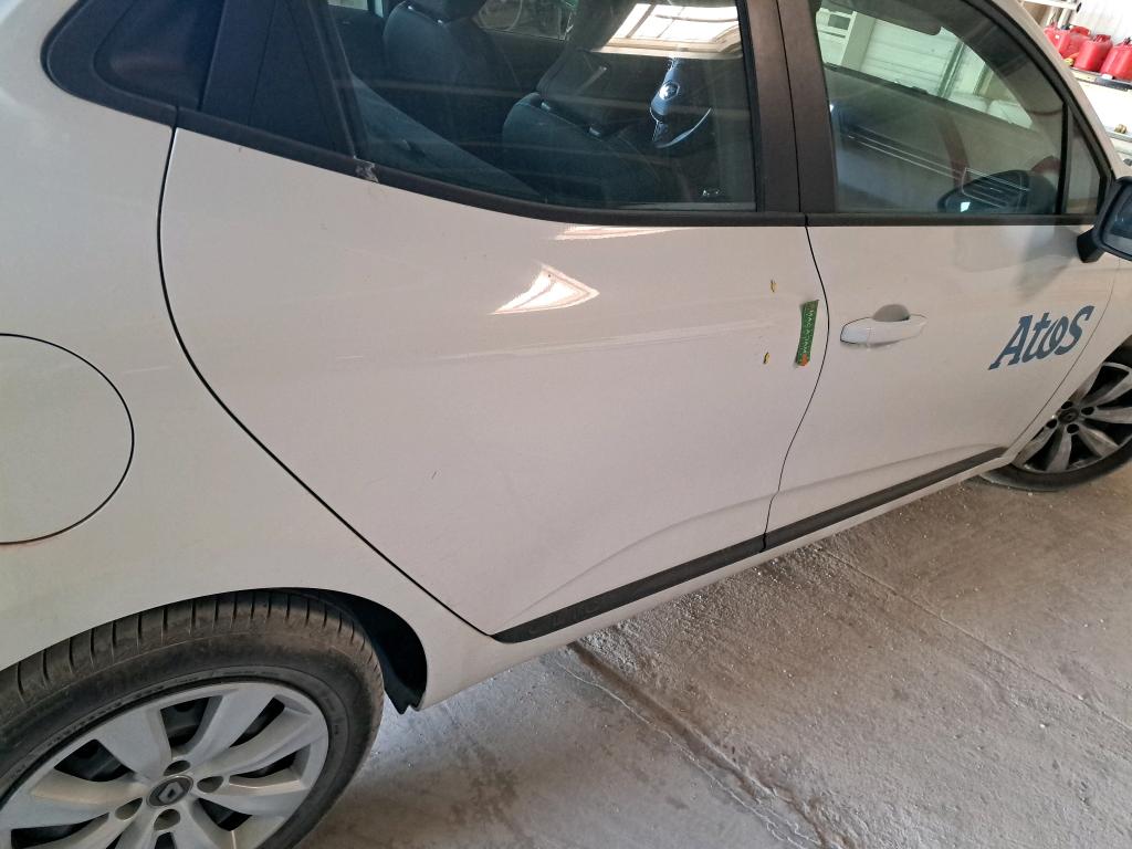 RENAULT CLIO SOCIETE BLUE DCI 85 AIR NAV 2019