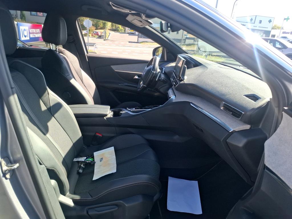 PEUGEOT 5008 BlueHDi 130ch S&S EAT8 GT 2024
