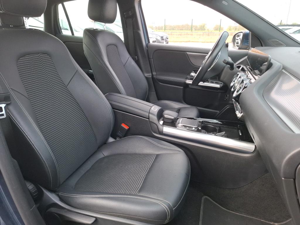 MERCEDES-BENZ EQA 250 Progressive Line 2022