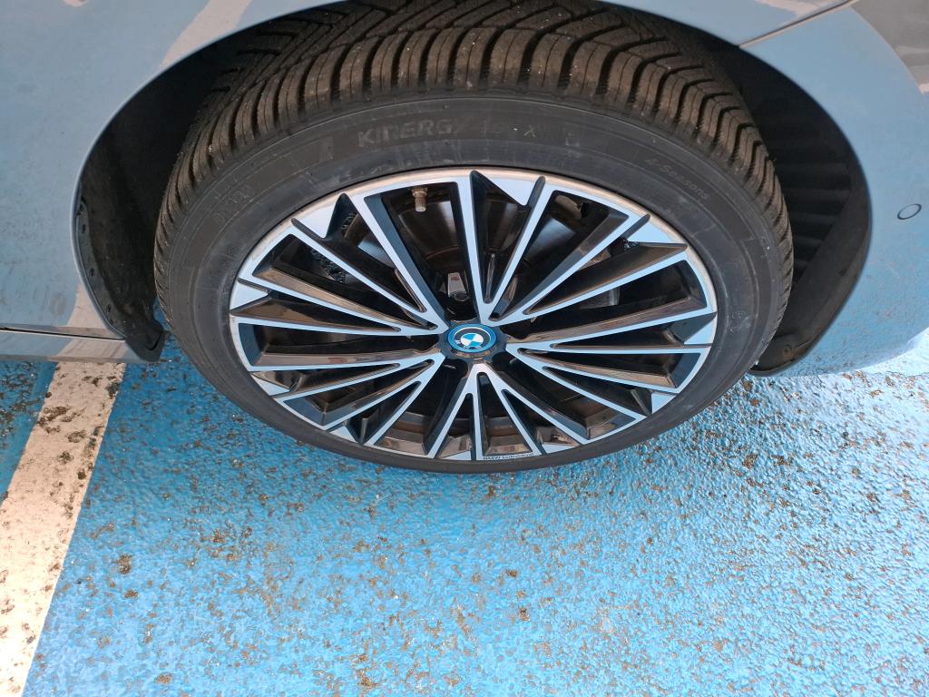 BMW SERIE 2 ACTIVE TOURER 225e xDrive 245 ch DKG7 M Sport 2023