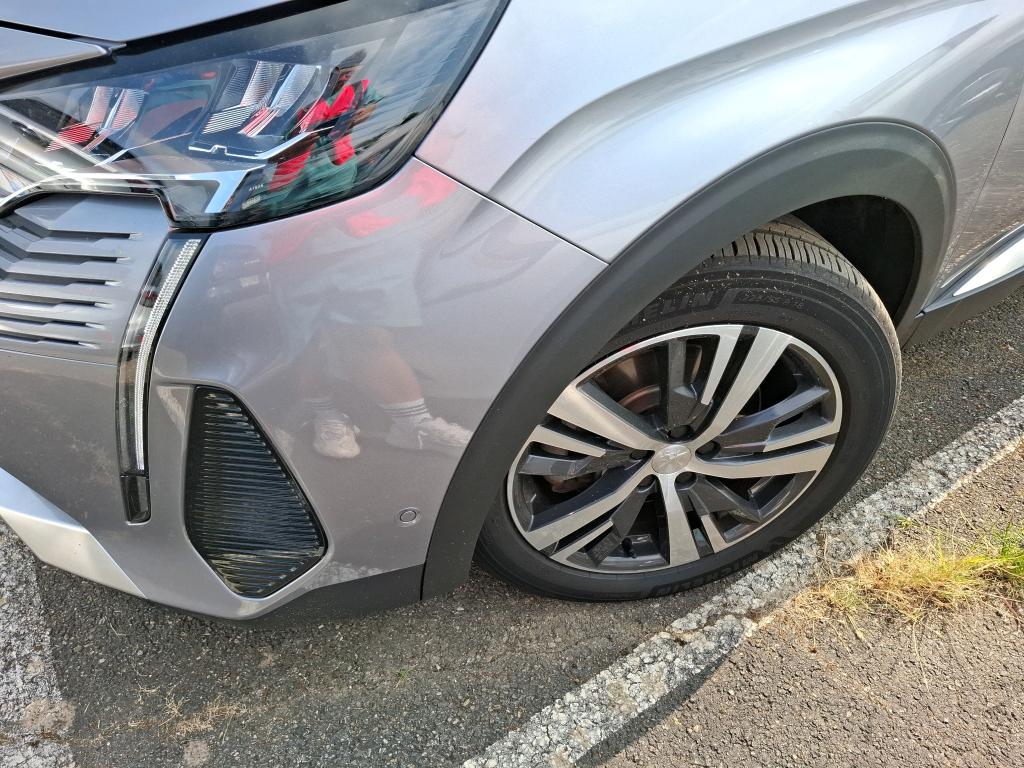 PEUGEOT 3008 Hybrid 225 e-EAT8 Allure Pack 2023