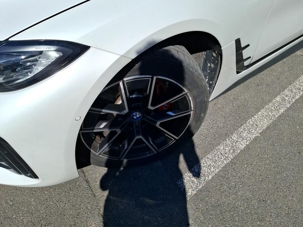 BMW i4 G26 eDrive35 286 ch BVA M Sport 2023