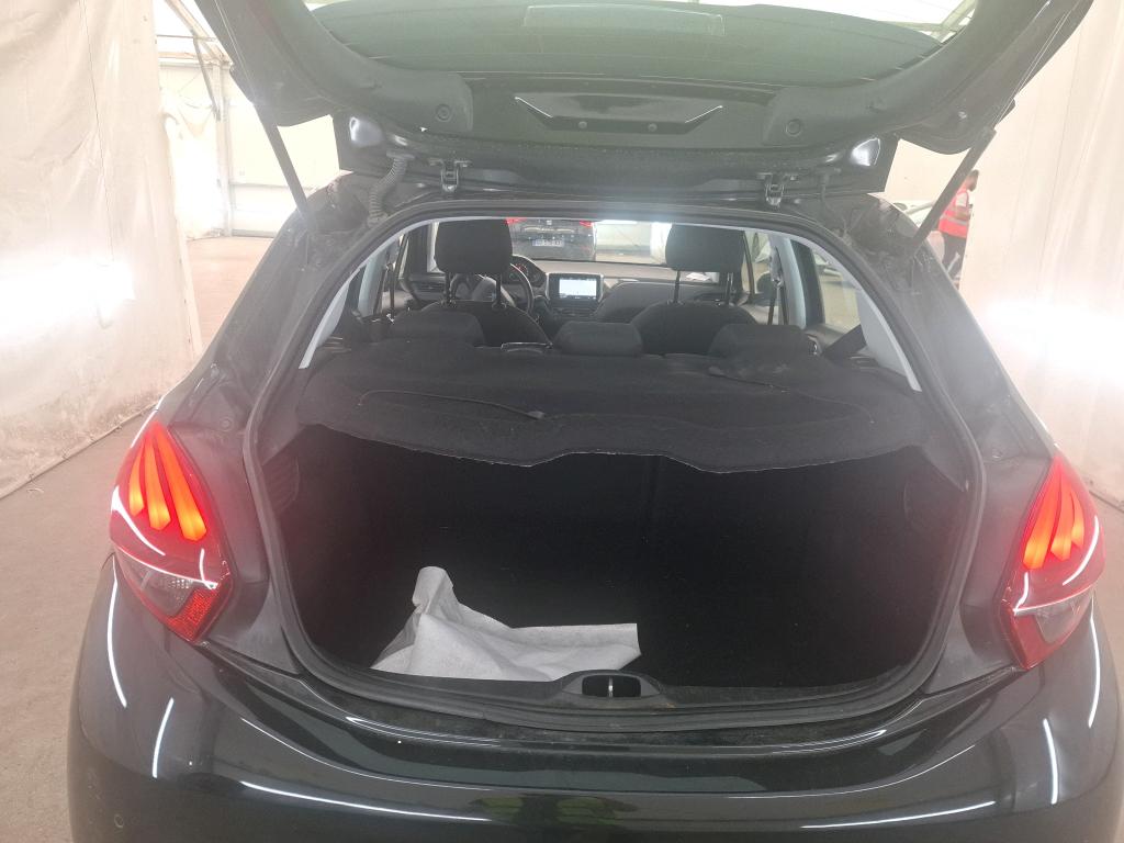 PEUGEOT 208 BUSINESS 1.6 BlueHDi 100ch S&S BVM5 Active 2018