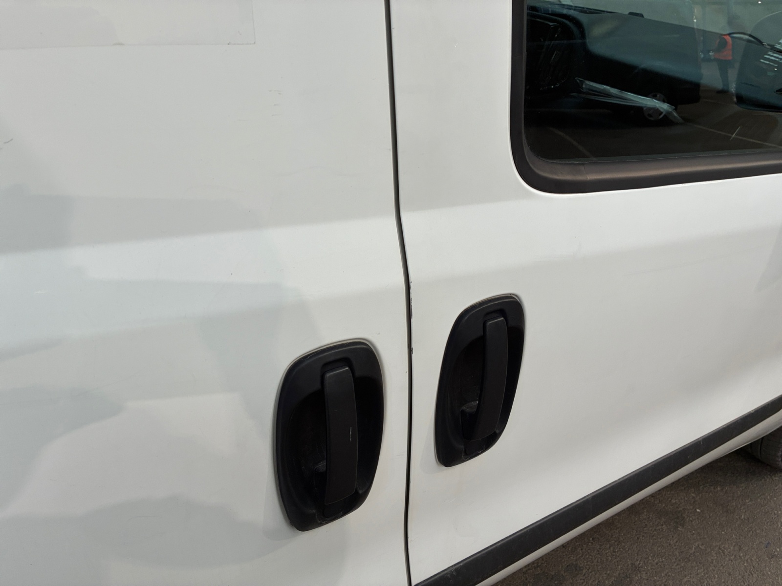 FIAT DOBLO CARGO FT 1.6 MULTIJET 105 PRO LOUNGE 2022