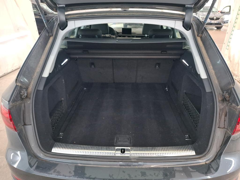 AUDI A4 AVANT 35 TDI 150 S tronic 7 Business Line 2019