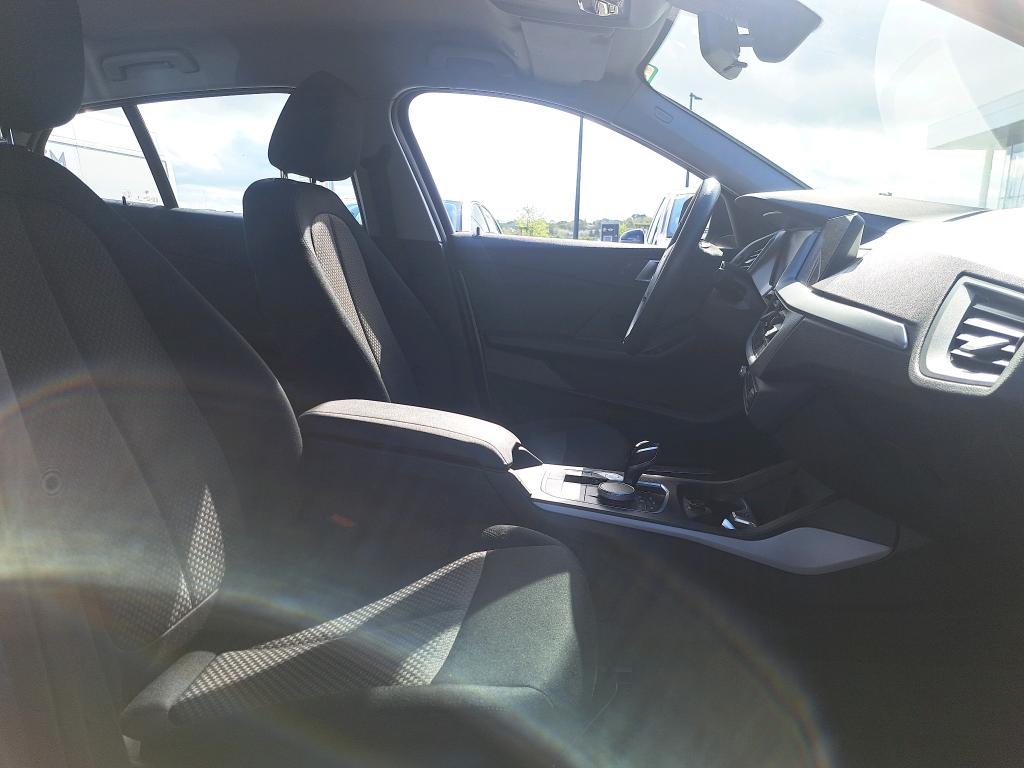 BMW SERIE 1 F40 118i 136 ch DKG7 - 2023