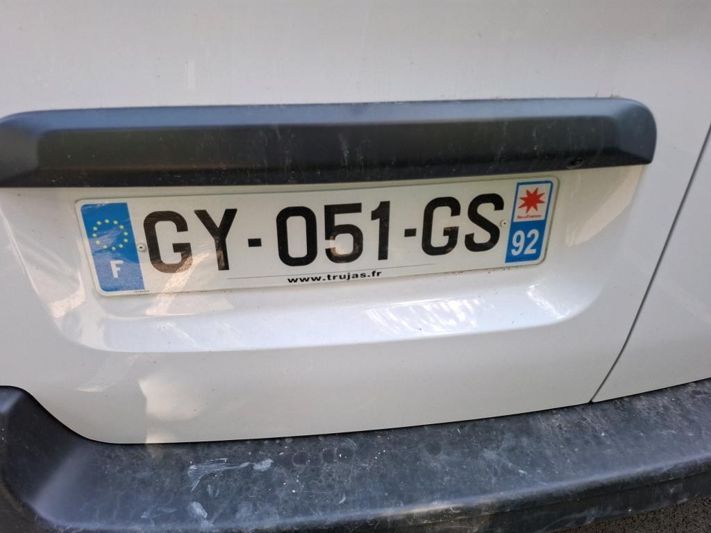 PEUGEOT EXPERT FGN M BLUEHDI 145 S&S EAT8 2024